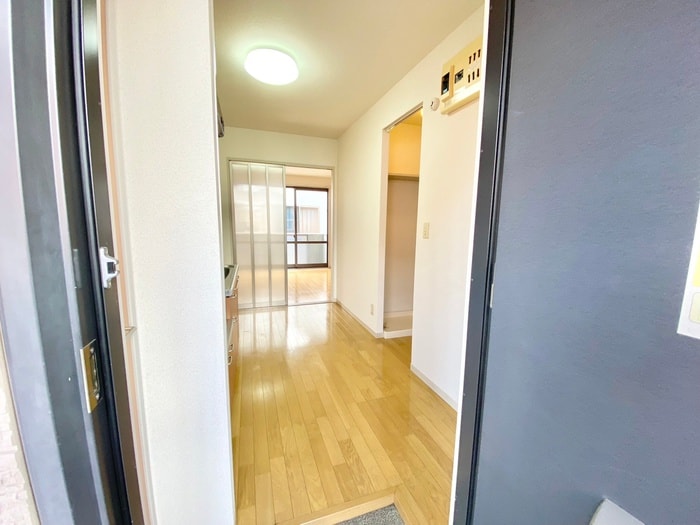 物件内観写真20　(廊下)