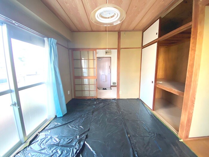 物件内観写真8　(居室)