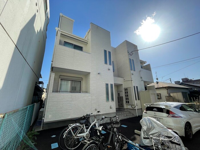 物件外観写真2　(外観写真)