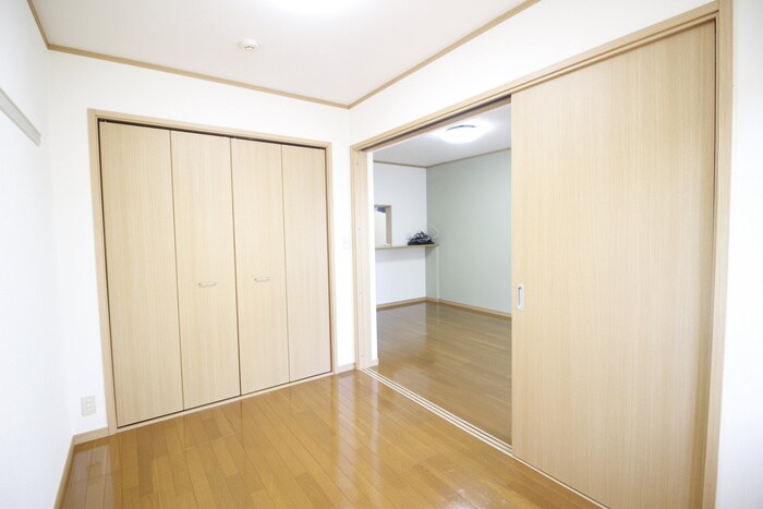 物件内観写真9　(居室)