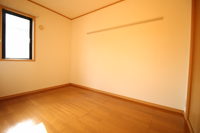 物件内観写真11　(居室)