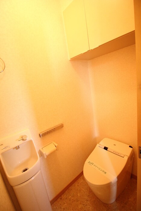 物件内観写真17　(トイレ)