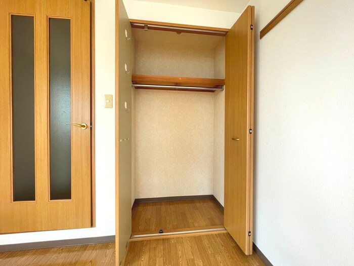 物件内観写真16　(内観写真)