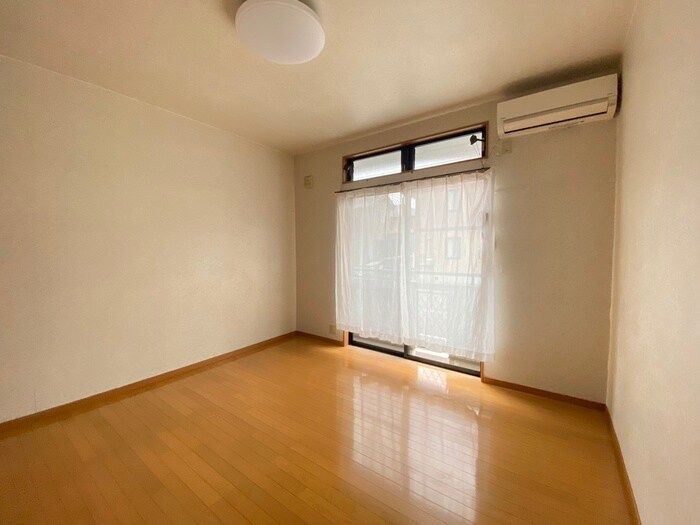 物件内観写真17　(居室)