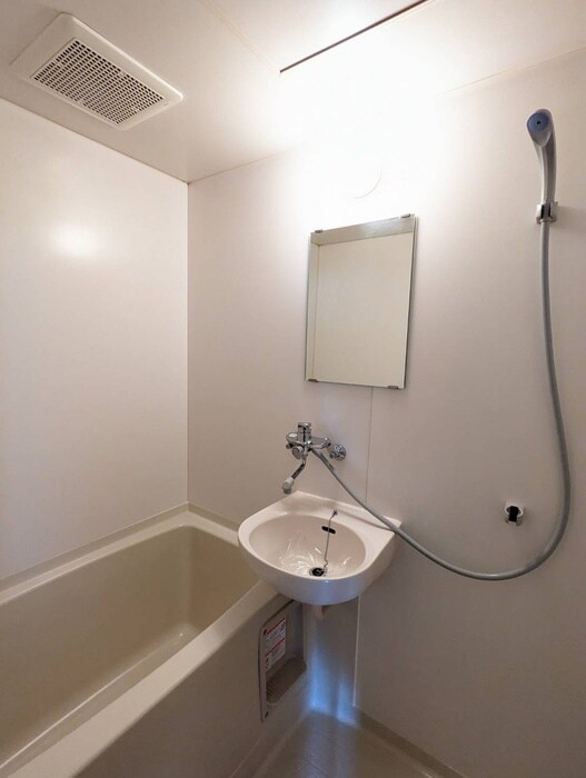 物件内観写真11　(バス／シャワールーム等)