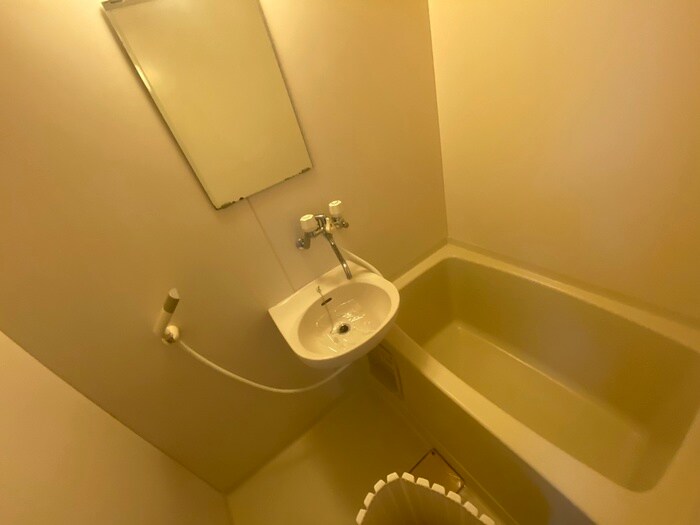 物件内観写真12　(バス／シャワールーム等)