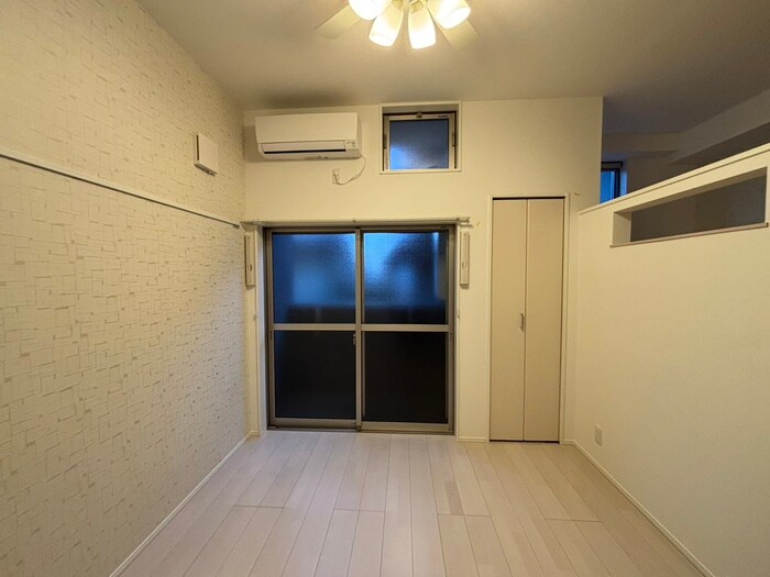 物件内観写真7　(居室)