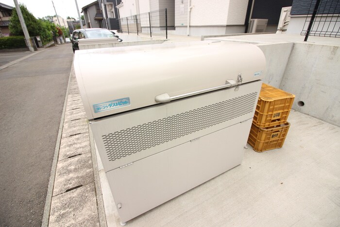 物件外観写真3　(建物設備)