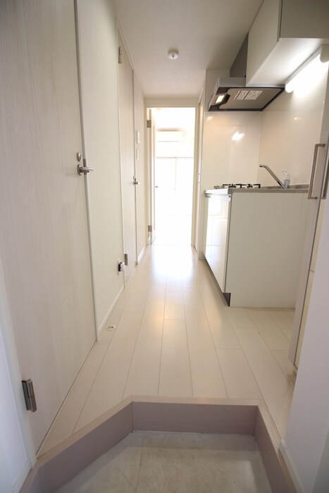 物件内観写真17　(玄関)