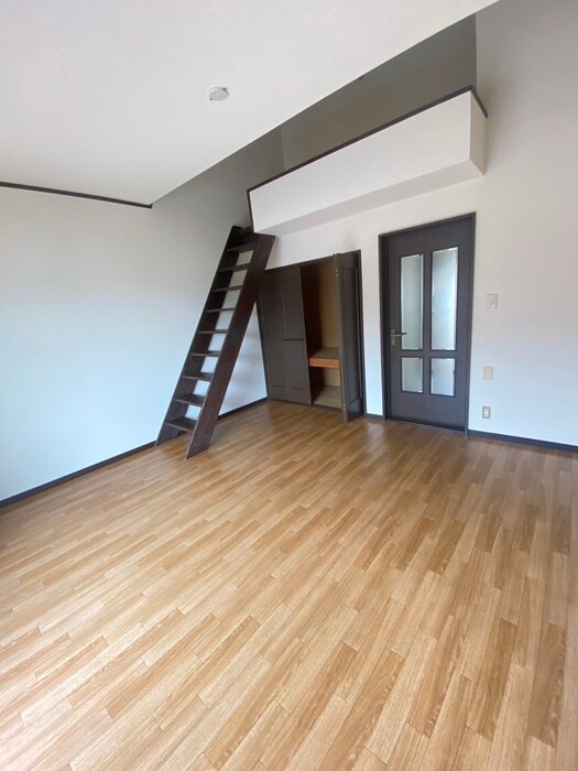 物件内観写真8　(内観写真)