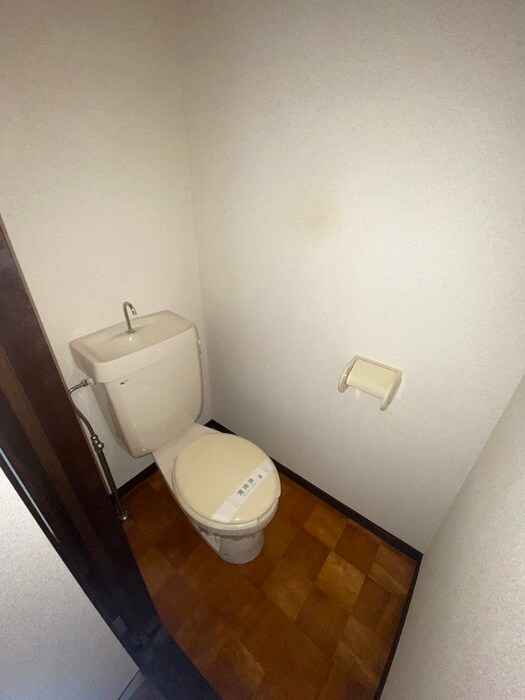 物件内観写真12　(トイレ)