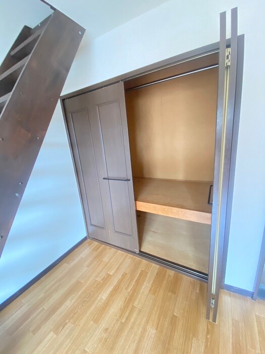 物件内観写真14　(収納)