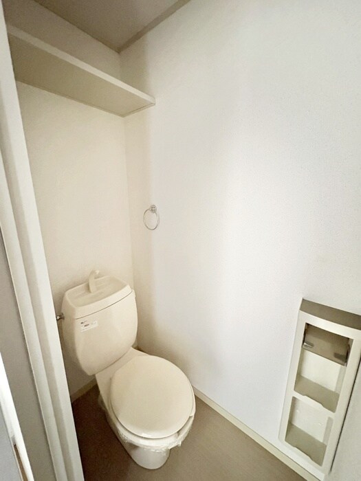 物件内観写真11　(トイレ)