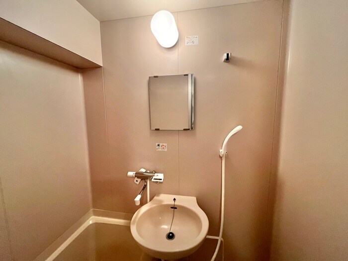 物件内観写真16　(洗面)