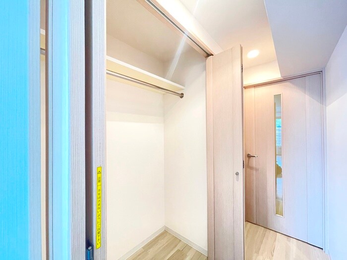 物件内観写真10　(収納)