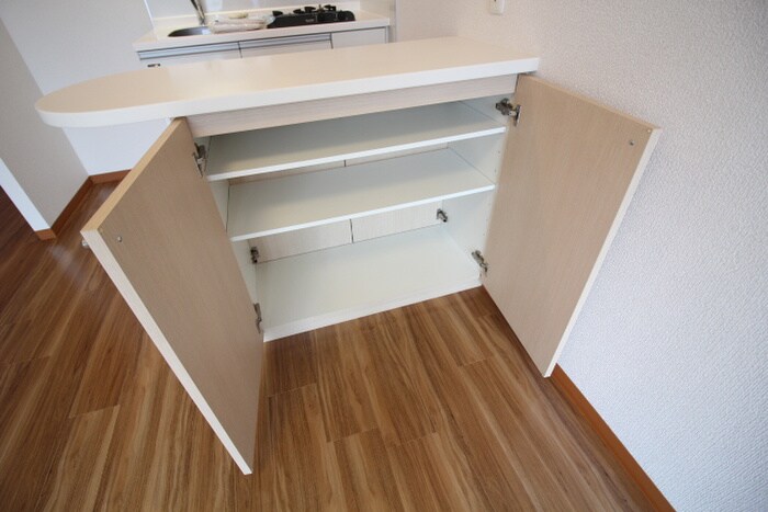 物件内観写真13　(収納)