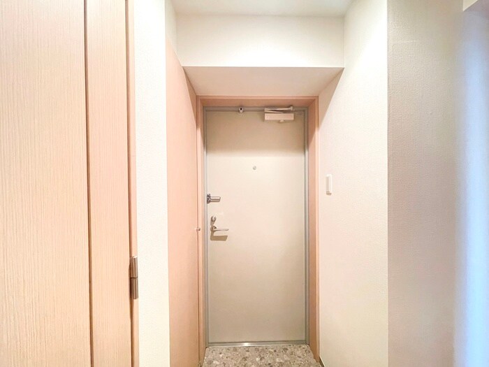 物件内観写真20　(玄関)