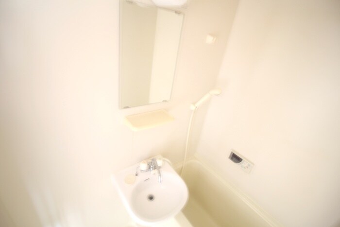 物件内観写真13　(洗面)