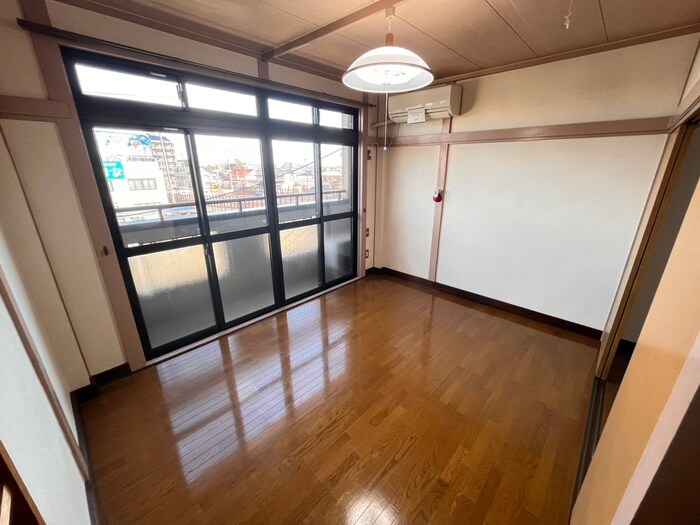 物件内観写真7　(居室)