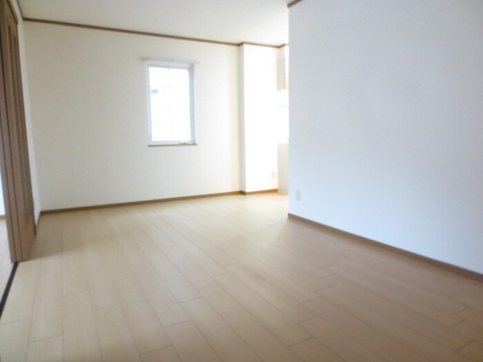 物件内観写真10　(居室)