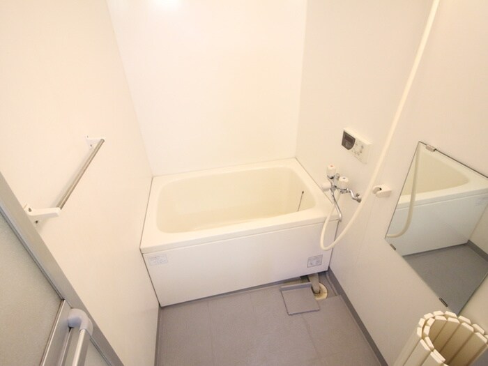 物件内観写真12　(バス／シャワールーム等)