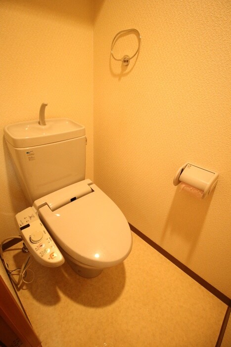 物件内観写真11　(トイレ)