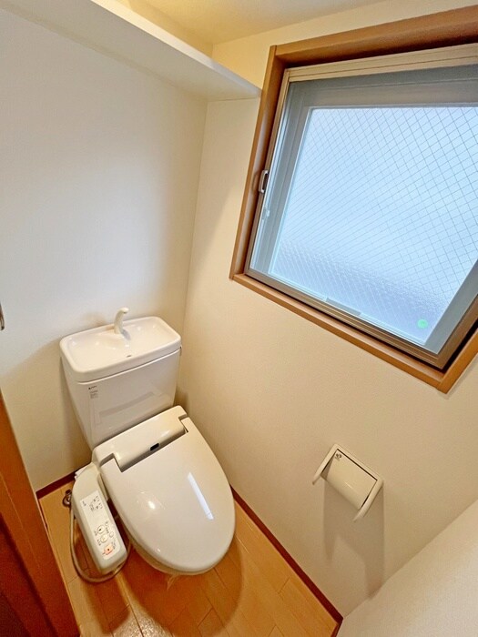 物件内観写真10　(トイレ)