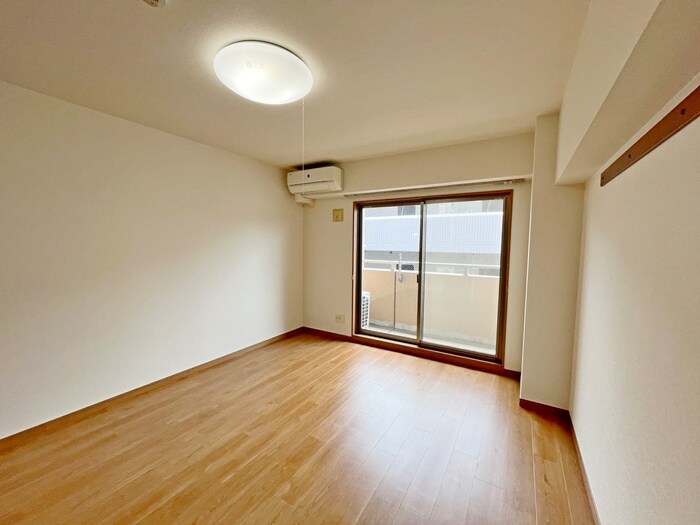 物件内観写真18　(居室)