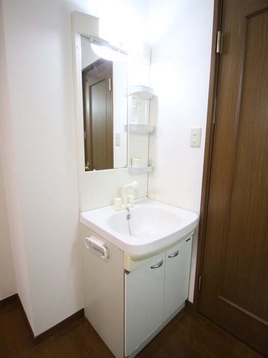 物件内観写真11　(洗面)