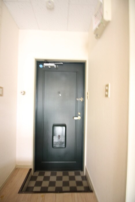 物件内観写真15　(玄関)