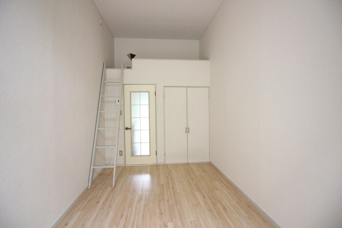 物件内観写真17　(居室)