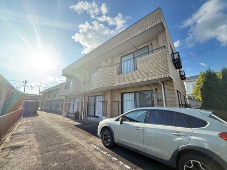 ヒルサイド上野山外観写真