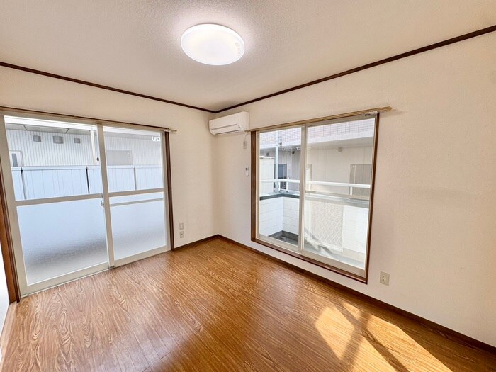 物件内観写真7　(居室)