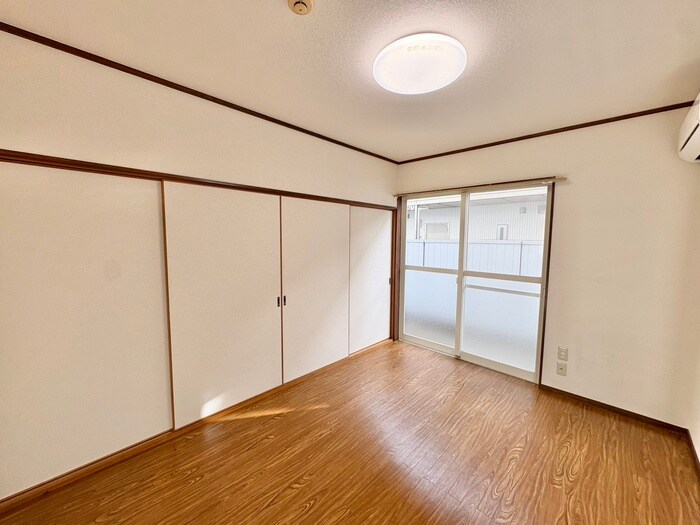 物件内観写真16　(居室)