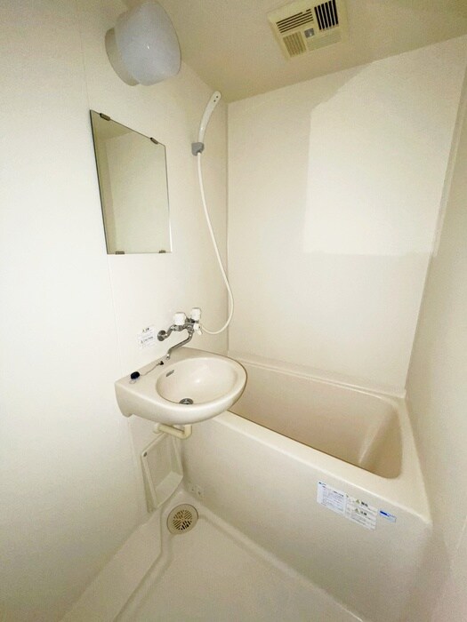 物件内観写真9　(バス／シャワールーム等)