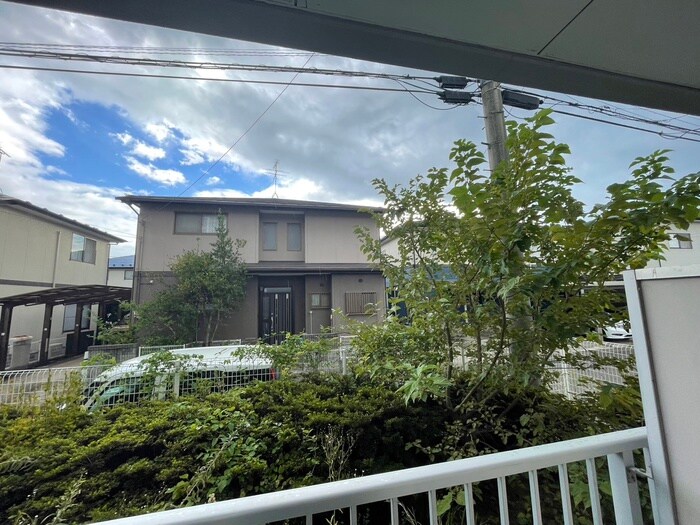 物件内観写真15　(室内からの展望)