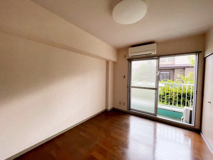 物件内観写真17　(居室)