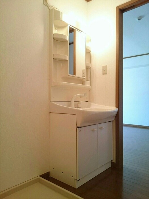 物件内観写真12　(洗面)