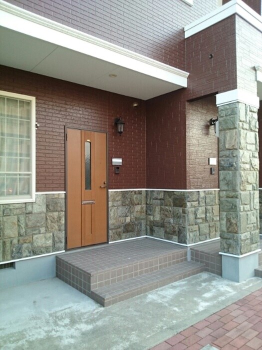 物件内観写真15　(玄関)