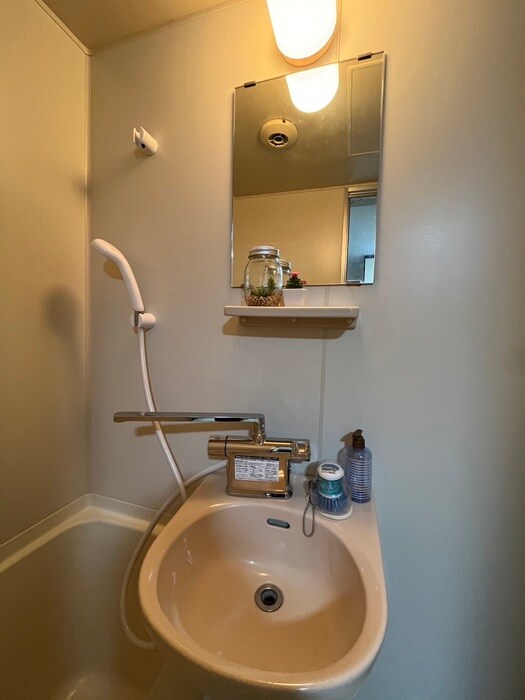 物件内観写真13　(洗面)