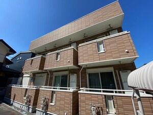 プリムロ－ズ外観写真