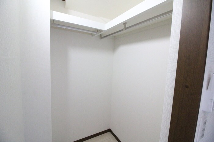 物件内観写真9　(収納)