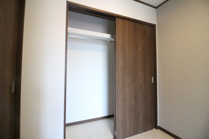 物件内観写真10　(収納)