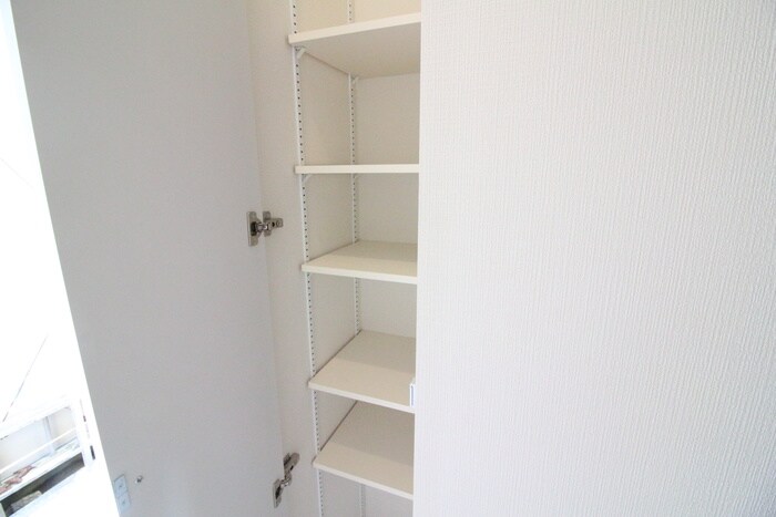 物件内観写真11　(靴箱)