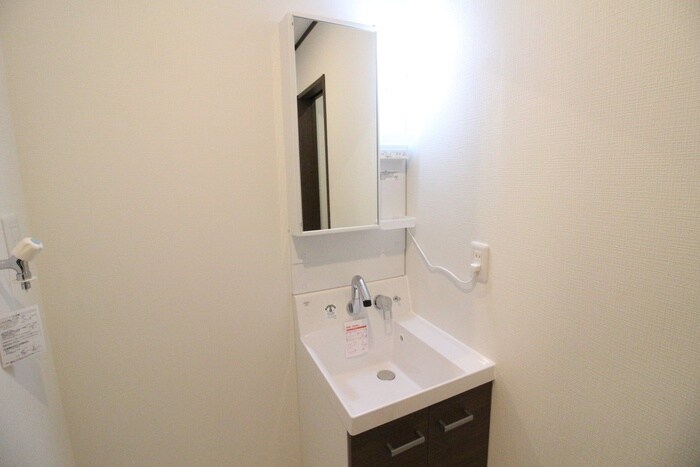 物件内観写真12　(洗面)