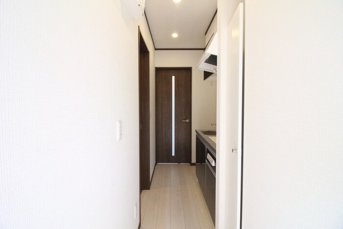 物件内観写真19　(玄関)