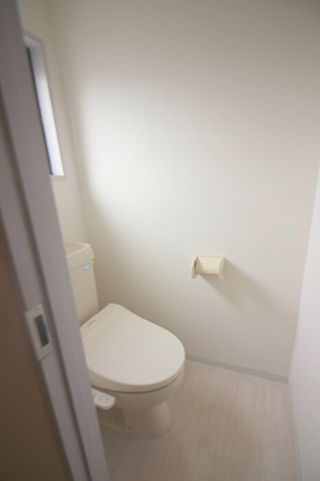 物件内観写真10　(トイレ)