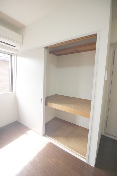 物件内観写真17　(収納)
