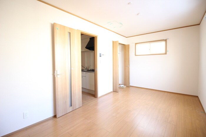 物件内観写真9　(居室)