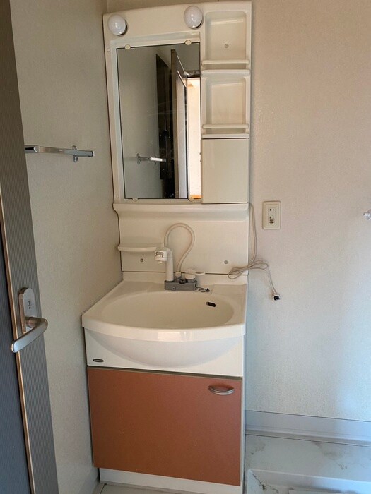 物件内観写真13　(トイレ)